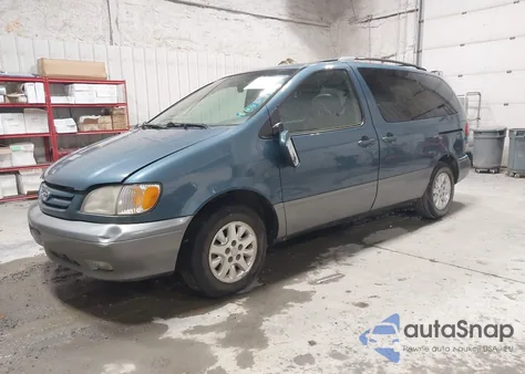 2002 Toyota Sienna Le/Xle from USA, damaged, VIN 4T3ZF13C02U417943